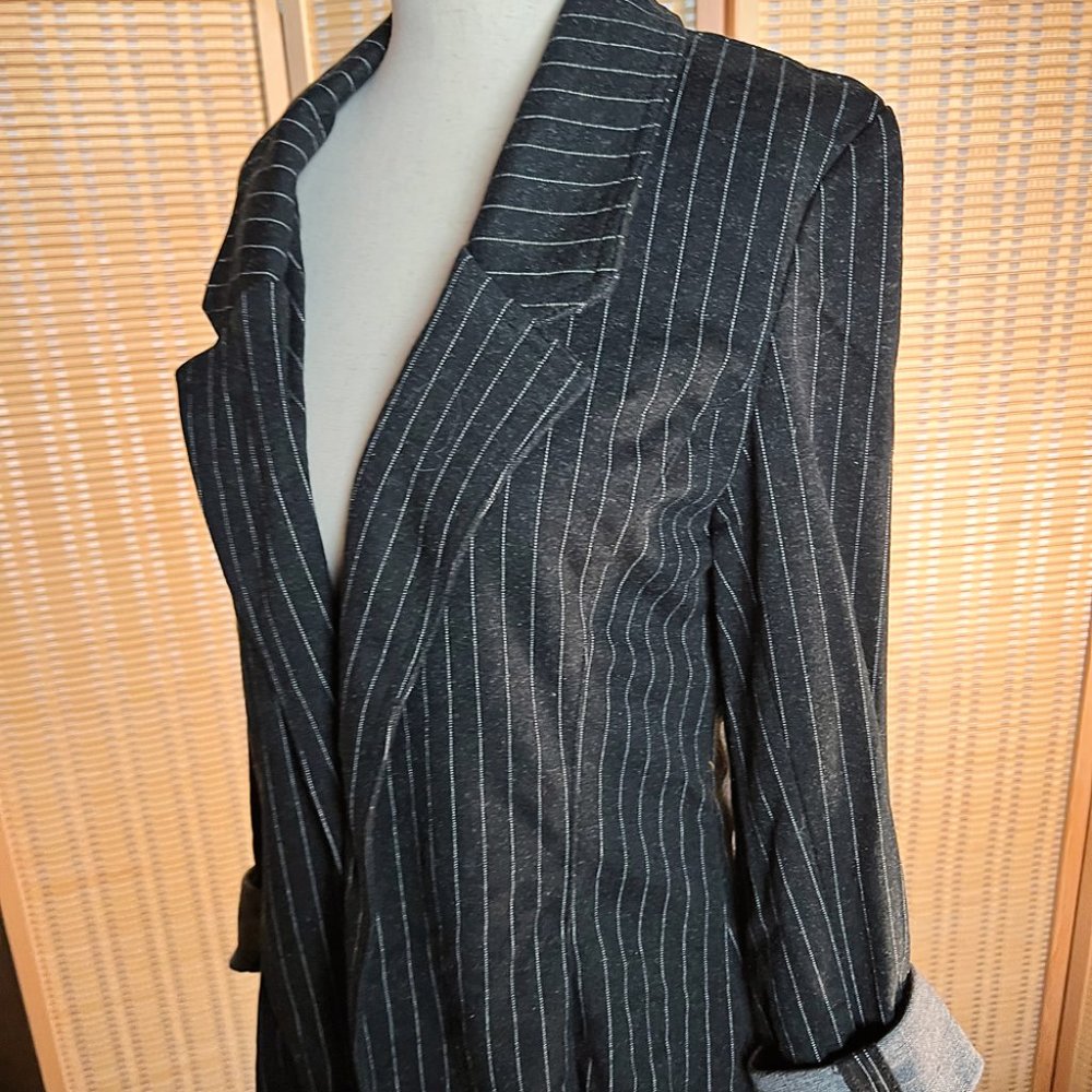 KUT Black Pinstripe Blazer NWT - Picture 2 of 6